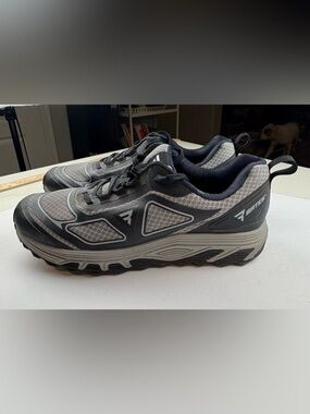 Bates Men's Rush Low Uniform Shoes Grey Lightweight Grippy Sole Breathable